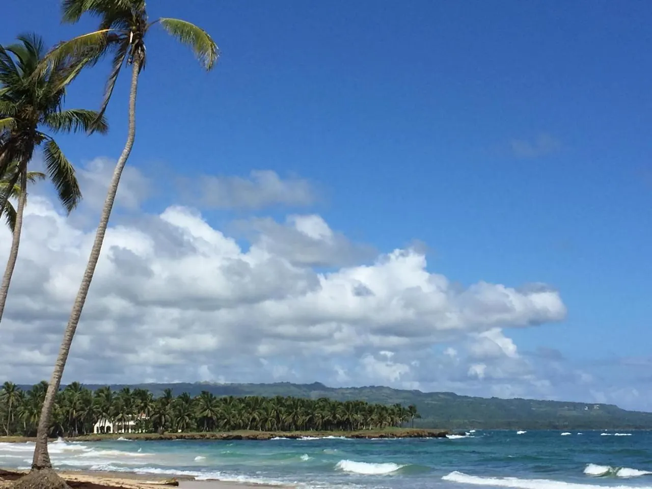 كابريرا Baoba Breeze Bed & Breakfast- Beachfront Paradise 2*,